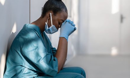California Nurses Blow Whistle on “Overwhelming” Numbers of Heart Attacks, Clotting, Strokes as Doctors Refuse to Blame Vaccines for Fear of Losing Their Medical License